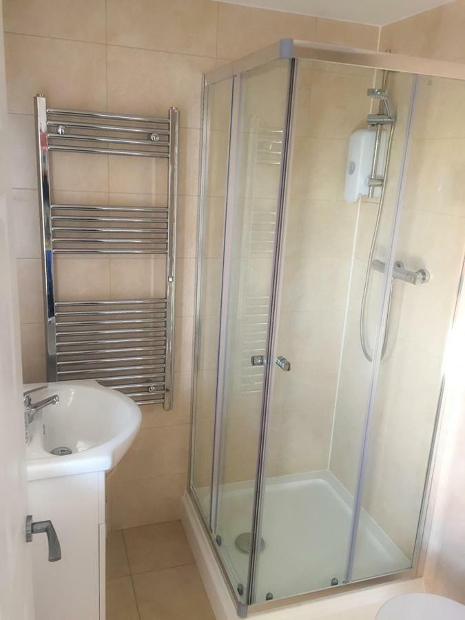 Cherish End Guest House Данстэбл Экстерьер фото